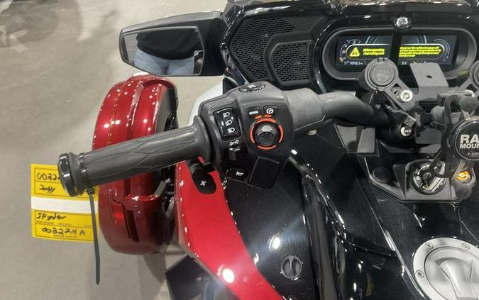 2018 Can-Am® Spyder® F3-T