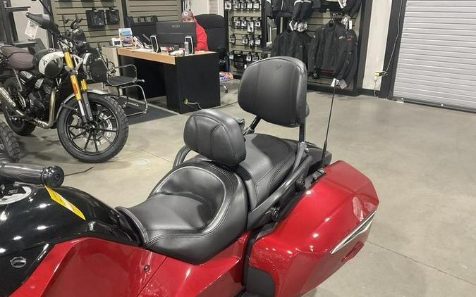 2018 Can-Am® Spyder® F3-T