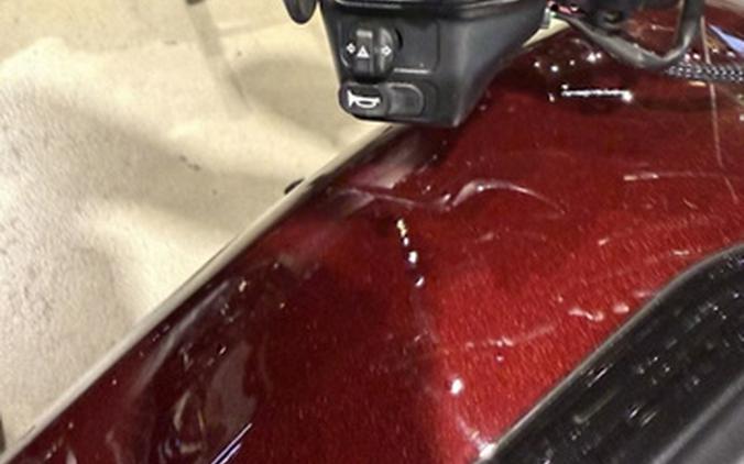 2025 Indian Super Scout Maroon Metallic With Graphics