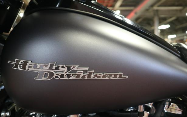 2017 Harley-Davidson Street Glide® Special