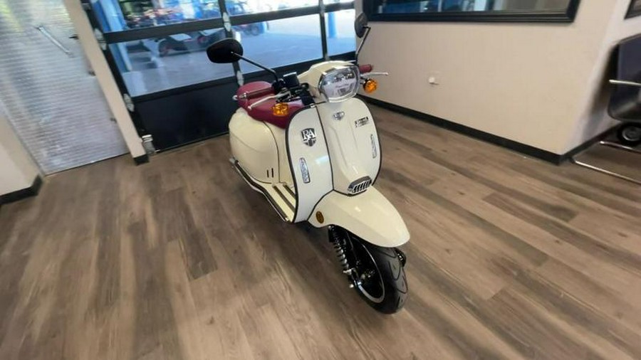 2023 Genuine Scooter Co Grand Tourer 150