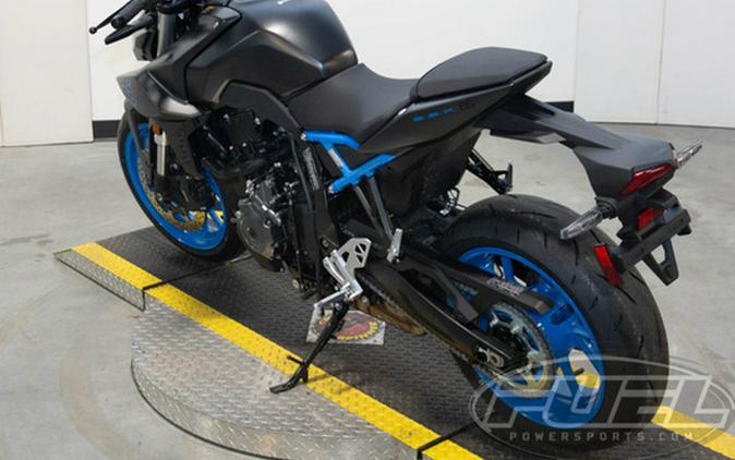 2024 Suzuki GSX-8S