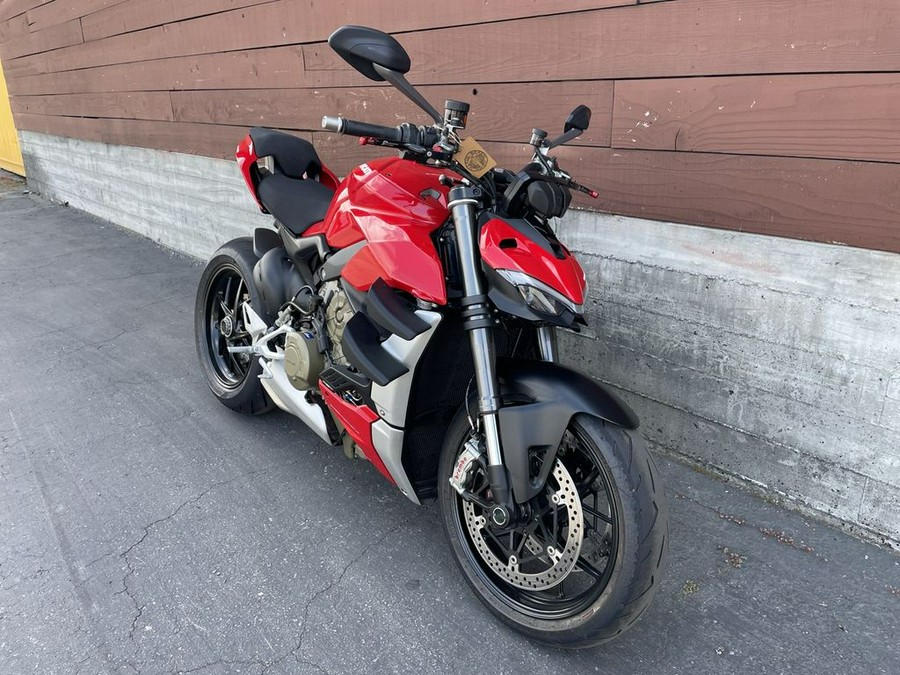 2021 Ducati Streetfighter V4 Ducati Red