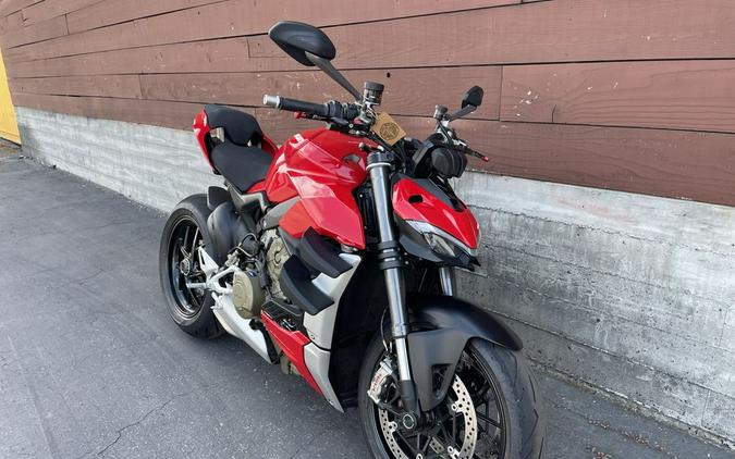 2021 Ducati Streetfighter V4 Ducati Red