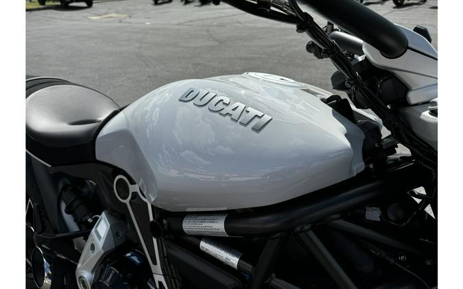 2019 Ducati XDiavel Base