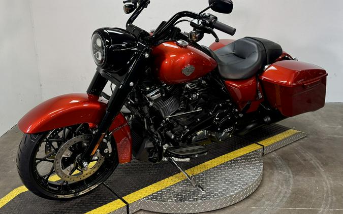 FLHRXS 2025 Road King™ Special
