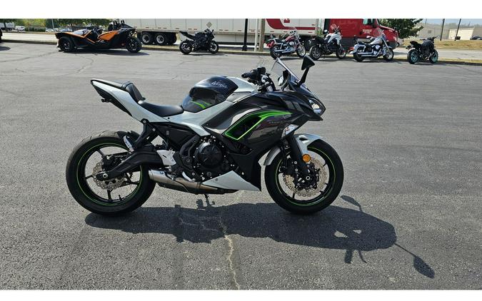 2022 Kawasaki Ninja® 650