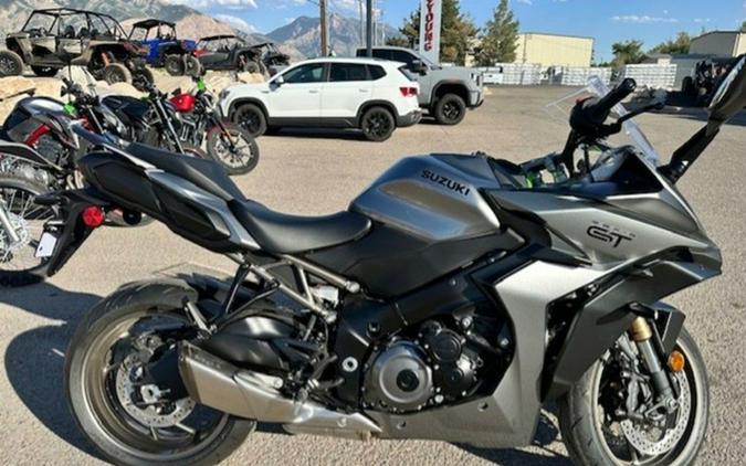 2025 Suzuki GSX-S1000GT+