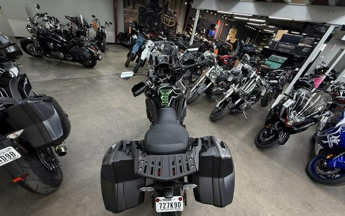 2025 Kawasaki Versys® 1100 SE LT ABS