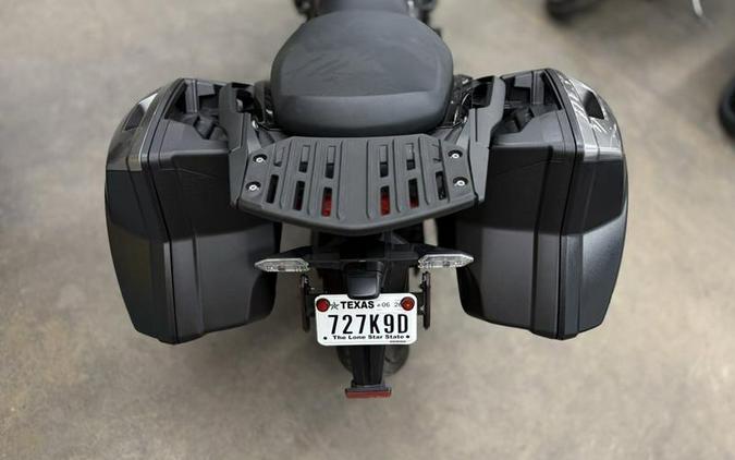 2025 Kawasaki Versys® 1100 SE LT ABS