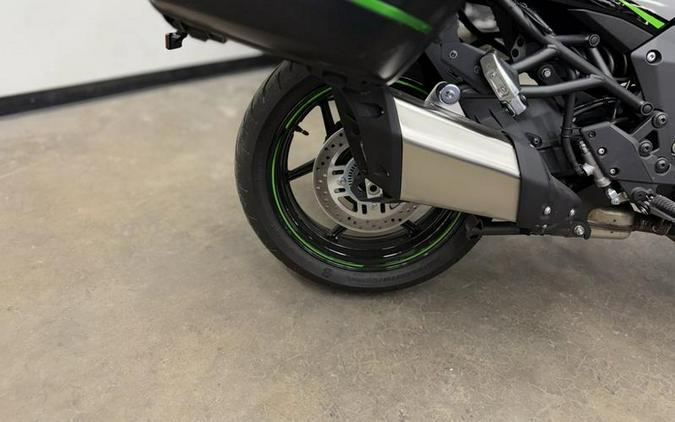 2025 Kawasaki Versys® 1100 SE LT ABS