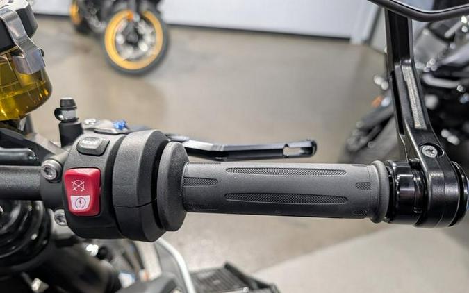 2026 BMW M 1000 R White Aluminum Metallic Matte