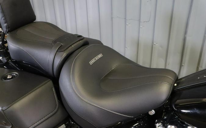 2025 Harley-Davidson Heritage Classic FLHC