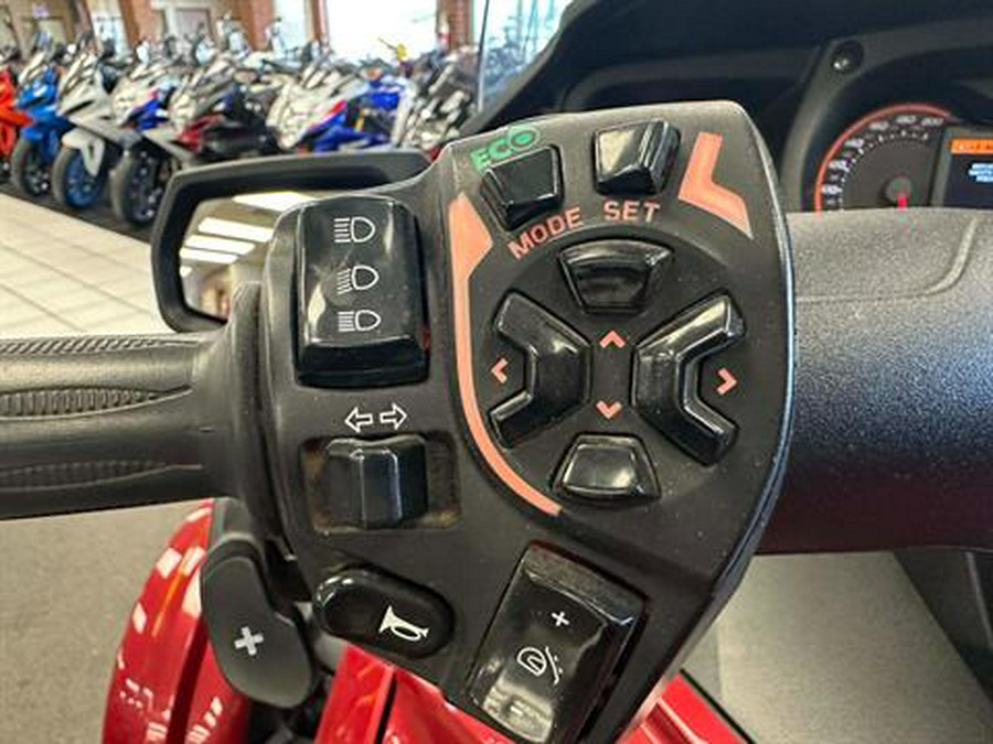 2016 Can-Am Spyder RT Limited