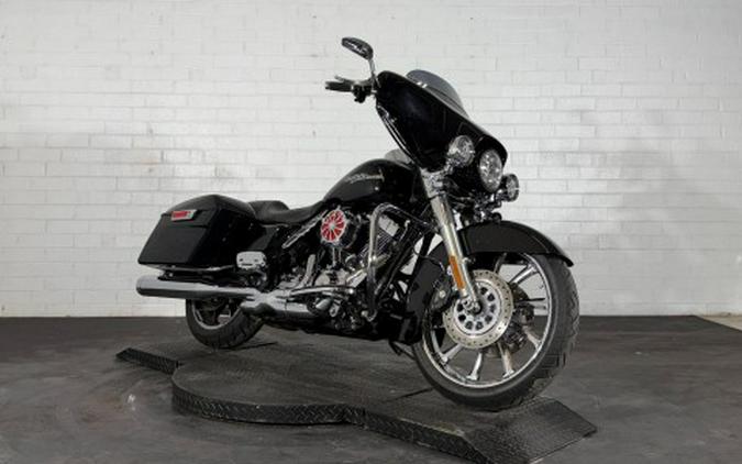 2013 Harley-Davidson Street Glide®