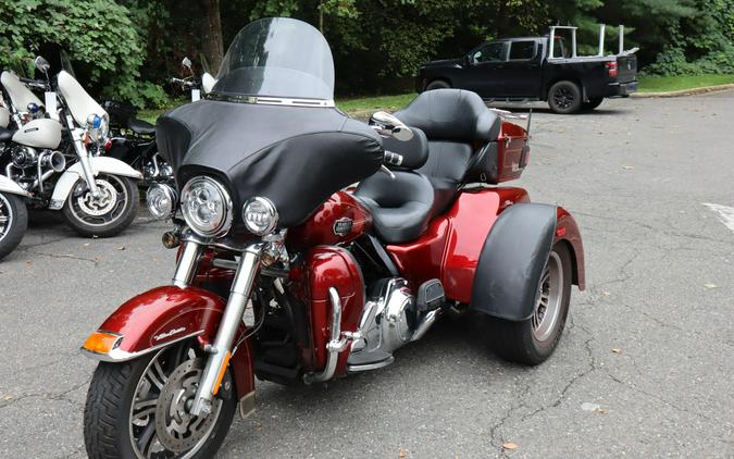 2009 Tri Glide Ultra Classic FLHTCUTG