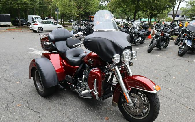 2009 Tri Glide Ultra Classic FLHTCUTG