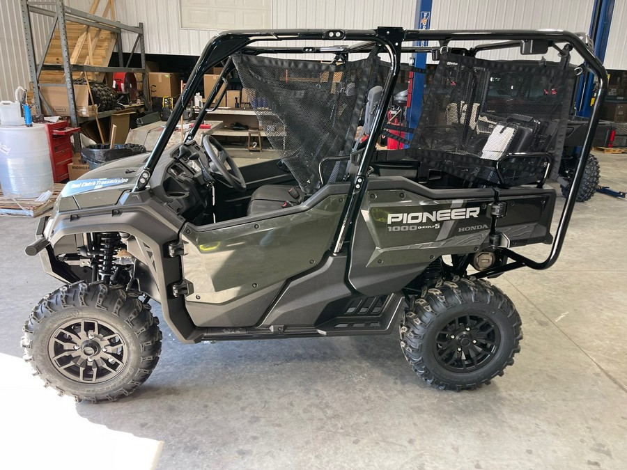 2024 Honda Pioneer 1000-5 Deluxe