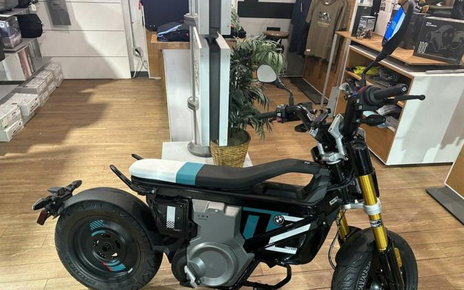 2024 BMW CE 02 Cosmic black 2 02