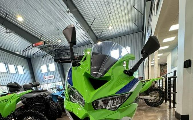 2024 Kawasaki Ninja® ZX™-4RR 40th Anniversary Edition ABS