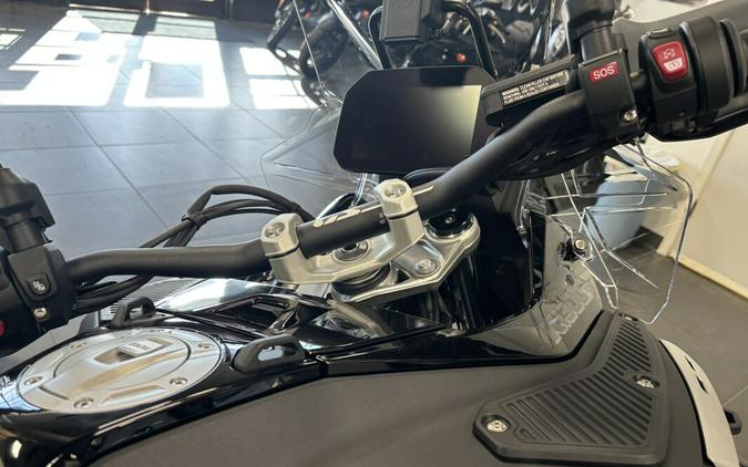 2026 BMW Motorrad R 1300 GS Adventure