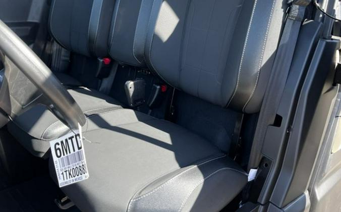 2026 Can-Am Defender MAX Limited HD11