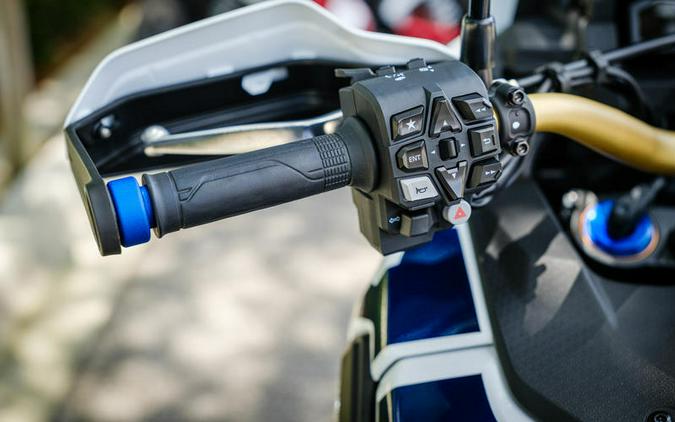 2025 Honda® Africa Twin Adventure Sports ES