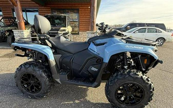 2026 Can-Am Outlander MAX XT 700