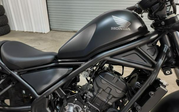 2025 Honda Rebel® 300 Base