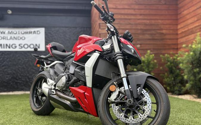 2025 Ducati STREETFIGHTER V2