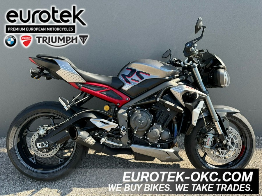 2022 Triumph Street Triple RS Silver Ice