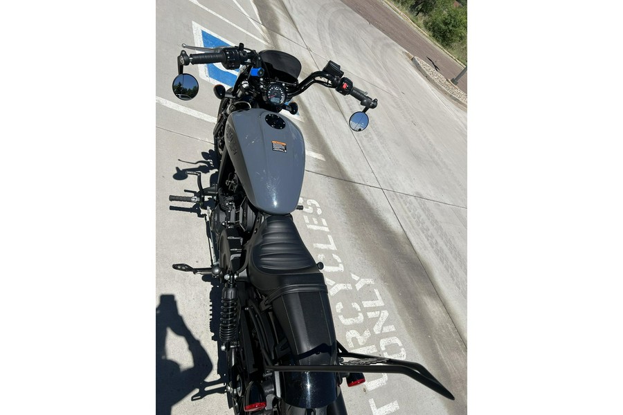 2023 Indian Motorcycle SCOUT ROGUE ABS, STEALTH GRAY, 49ST Base