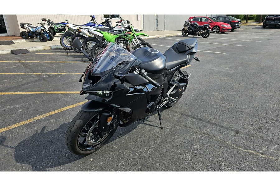 2024 Kawasaki Ninja® ZX-6R