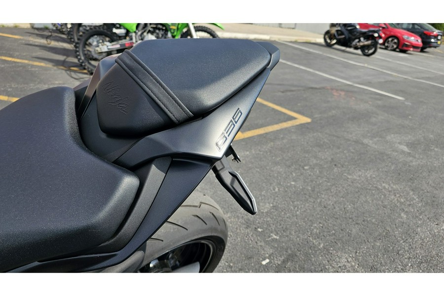 2024 Kawasaki Ninja® ZX-6R