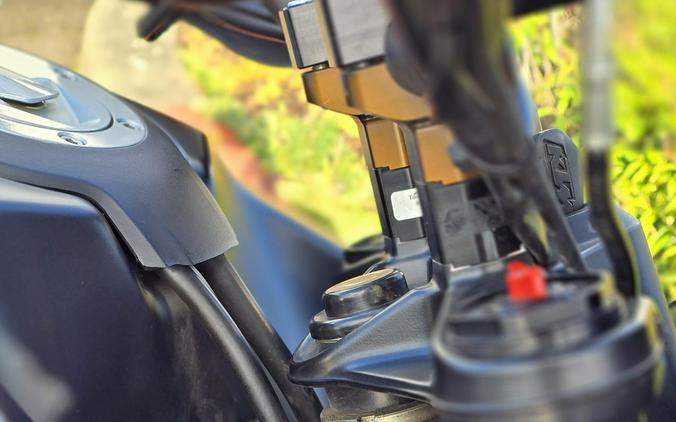 2022 KTM ADVENTURE 390