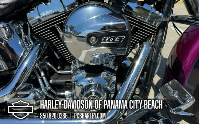 2016 Harley-Davidson® Softail® Deluxe