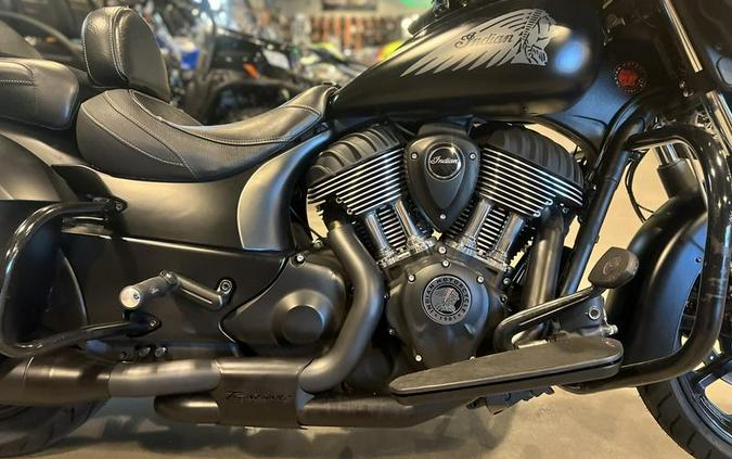 2018 Indian Motorcycle® Chieftain® Dark Horse® ABS Thunder Black Smoke