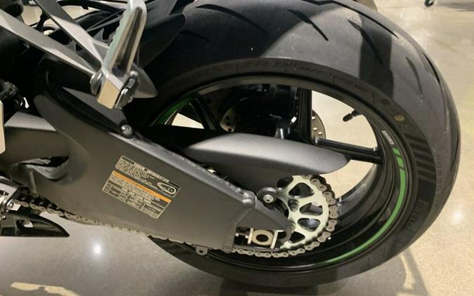 2025 Kawasaki Ninja ZX-6R ABS KRT Edition