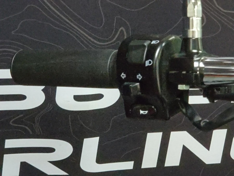 2024 Kawasaki Vulcan 900 Custom