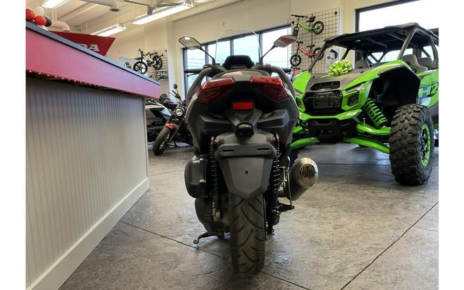 2024 Yamaha XMAX