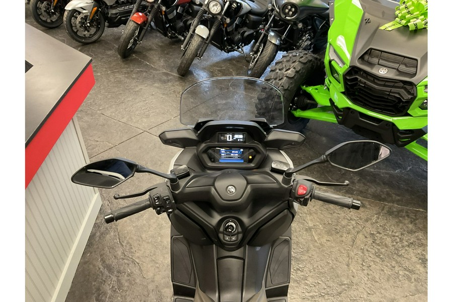 2024 Yamaha XMAX