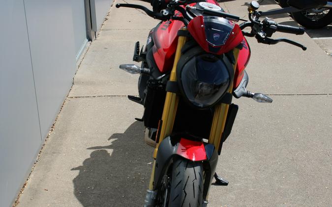 2025 Monster SP - Ducati