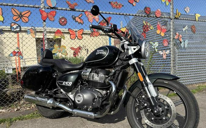 2024 Royal Enfield Super Meteor 650 Astral Green