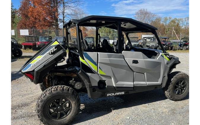 2024 Polaris Industries GENERAL® XP 4 1000 Sport