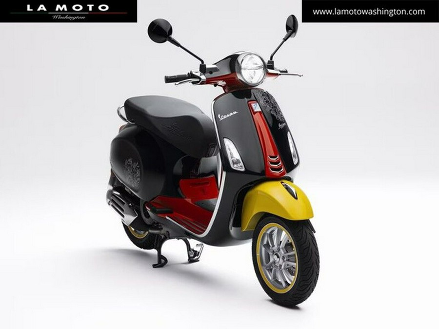 2023 Vespa Primavera 150 Mickey Mouse