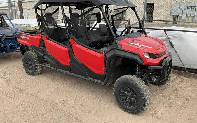 2023 Honda® Pioneer 1000-6 Deluxe Crew