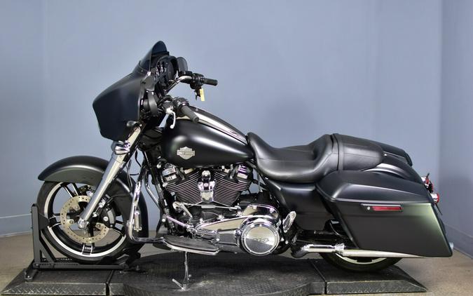 2022 Harley-Davidson Street Glide Special