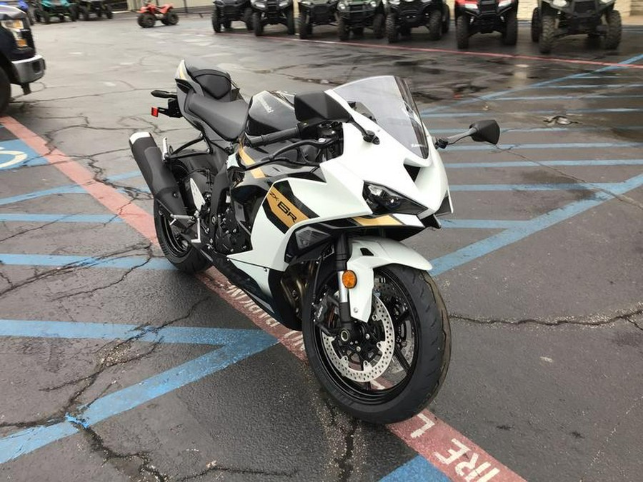 2026 Kawasaki Ninja® ZX™-6R