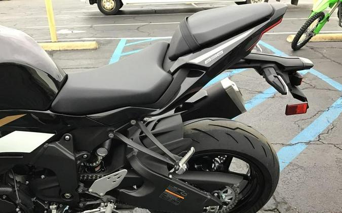 2026 Kawasaki Ninja® ZX™-6R