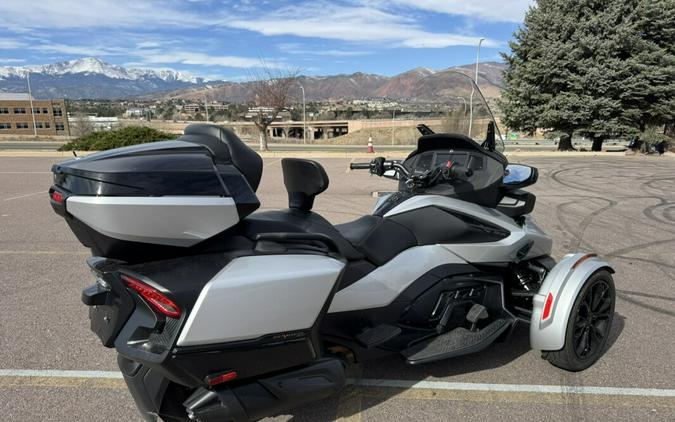 2023 Can-Am Spyder RT